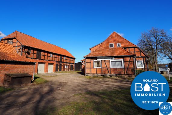 Resthof/Landgasthof mit Stallungen und Nebengebäude